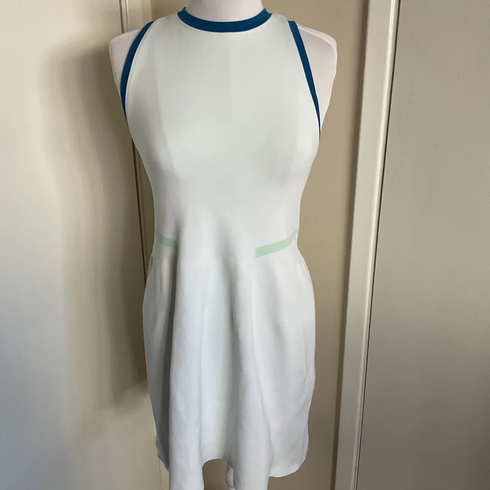 Sweaty Betty Interval Seamless Workout Minidress Sz M Navy Blue Sporty Tennis - Picture 2 of 6